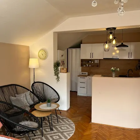 Piccola Foresta Apartment *